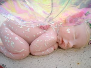 556232__sleeping-pink-baby_p